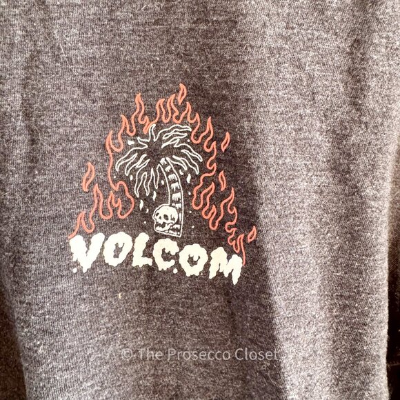 Volcom Men's Long Sleeve Tee Flames Skeleton and Palm Tree (S) - Picture 2 of 4